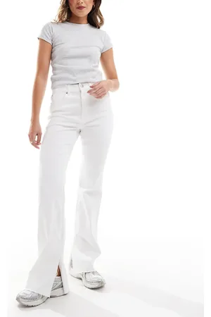 Stradivarius – D74 – Schlagjeans in mit Saumschlitz