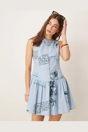 ASOS – Minikleid in Blau mit tief angesetzter Taille, U-Boot-Ausschnitt, Blumenmuster und Knopfleiste