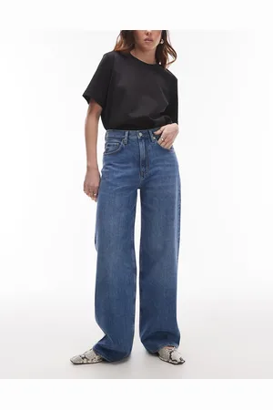 ARKET – Coral – Locker geschnittene Jeans in hellblauer Waschung mit hohem Bund