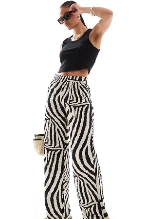 JDY – Hose mit Zebramuster und weitem Bein