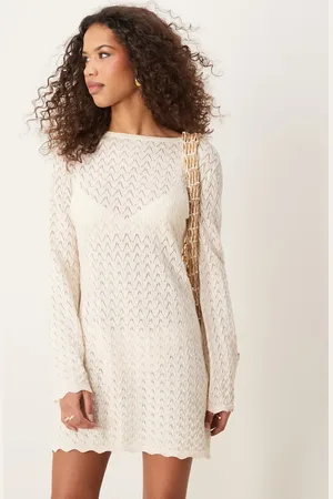 ASOS – Mini-Strickkleid in Cremeweiß mit ausgestellten Ärmeln