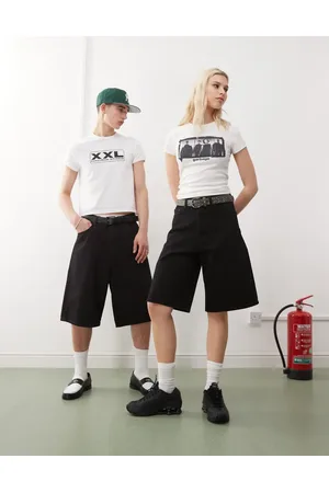 Weekday – Astro – Weite Unisex-Jeans-Shorts in
