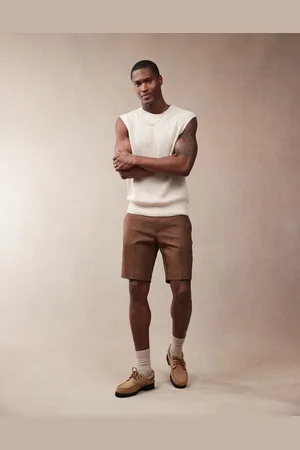 ASOS – Elegante, schmal geschnittene Shorts aus Leinenmix in