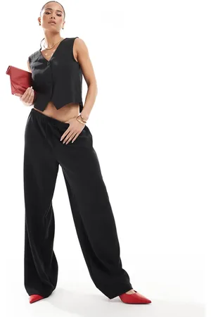 ONLY – Locker geschnittene, elegante Hose in , Kombiteil