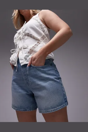Topshop – Editor – Jeansshorts in ausgebleichter Waschung