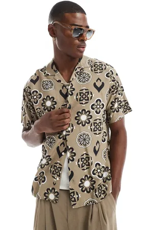 JACK & JONES – Kurzärmliges Hemd in Beige mit Reverskragen und geometrischem Muster