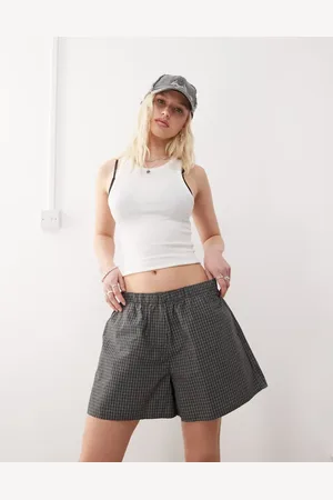 Weekday – karierte Shorts mit lockerem Schnitt