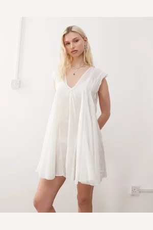 Weekday – Luftiges, fließendes Minikleid aus Chiffon in