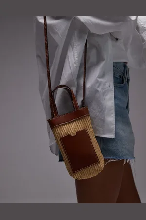 MANGO – Beuteltasche aus Bast in Hellbraun