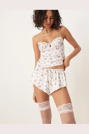 For Love & Lemons – Thats Amore – Geblümte Schlafshorts in Weiß, Kombiteil