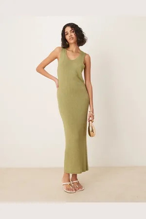 ASOS – Strukturiertes Midaxi-Strickkleid in mit U-Ausschnitt