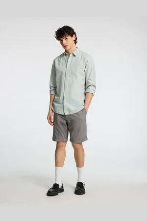 SELECTED – Shorts in Asphaltgrau