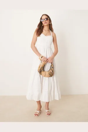 Forever New – Gestuftes Midaxi-Kleid in Cremeweiß