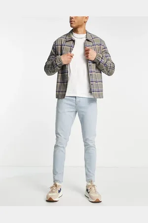 Topman – Schmal zulaufende Stretch-Jeans in hell getönter Waschung