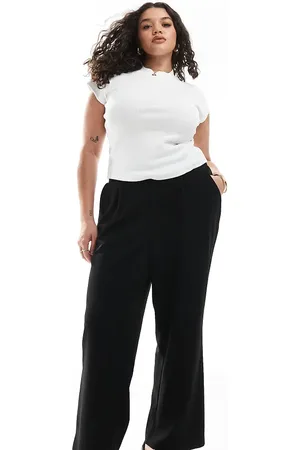 VERO MODA – Verkürzte Hose aus Jersey-Kreppstoff in