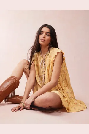 Free People – Kurzes Hängerkleid in mit Blümchenmuster in Orange
