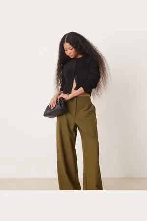 ASOS Petite – Elegante Hose in Oliv mit lockerem, geradem Schnitt