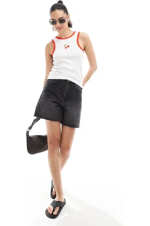 Pull&Bear – Mom-Jeans-Shorts in mit hohem Bund