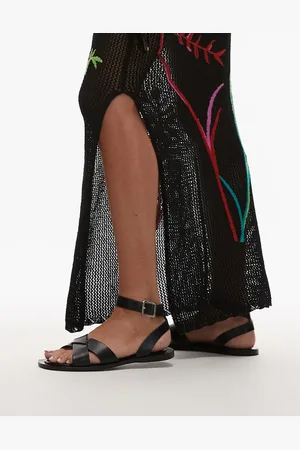MANGO – Sandalen aus schwarzem Leder mit überkreuzten Riemen