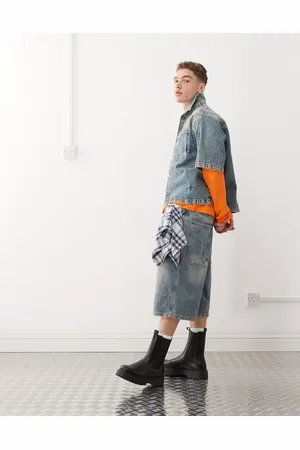 COLLUSION – Jeans-Jorts in rauchiger Waschung mit niedrigem Bund