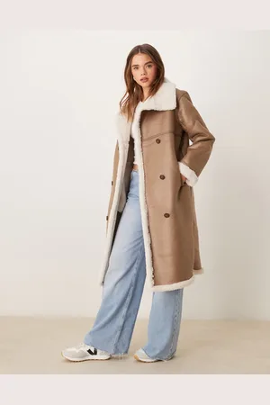 New Look – Teddyfell-Jacke in Nerzbeige mit Stehkragen