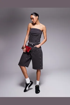 Liquor N Poker – Utility-Jorts aus Denim mit mittelhohem Bund in schwarzer Dirty-Waschung