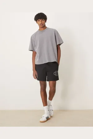 Calvin Klein – Strick-Shorts in mit appliziertem Logo