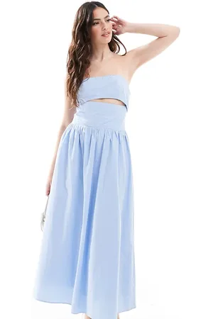The Frolic – Exklusives, trägerloses Popeline-Maxikleid in mit Zierausschnitt und gebundener Rückseite