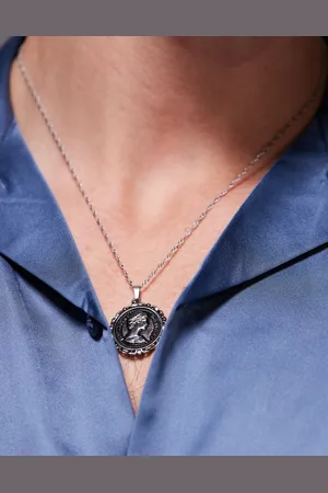 ASOS – Silberfarbene Halskette aus wasserfestem Edelstahl mit rundem Souverän-Anhänger