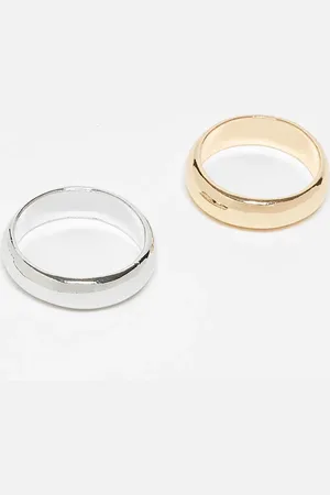 ASOS – 2er-Pack Ringe aus verschiedenen Metallen