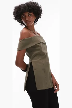 MANGO – Strukturiertes Longline-Oberteil in Khaki mit Carmen-Ausschnitt