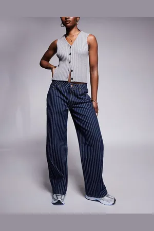 Liquor N Poker – Lässig geschnittene Jeans aus unverarbeitetem Denim im College-Look