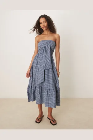 Glamorous – Maxikleid in kariertem mit gesmokter Taille und Bindeschleife vorne