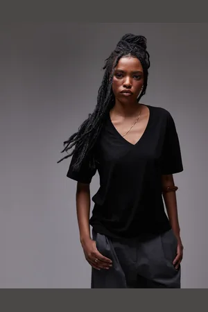 Topshop – Lockeres T-Shirt in mit V-Ausschnitt
