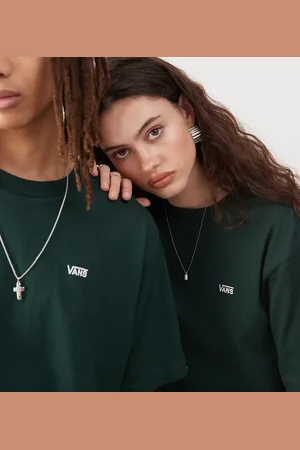 Vans – Oversize-T-Shirt in Dunkelgrün mit Logo auf der linken Brust