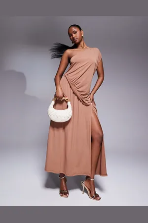 ASOS – Maxikleid in Malve mit One-Shoulder-Träger, gerafftem Detail und seitlichem Schlitz