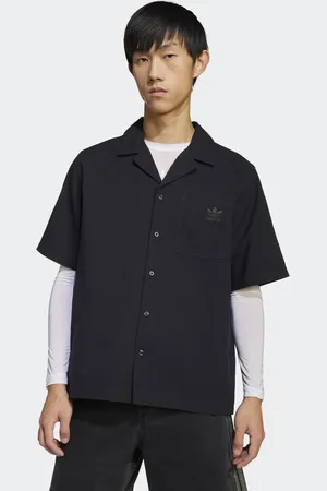 adidas – Essentials – Kurzärmliges Seersucker-Hemd in