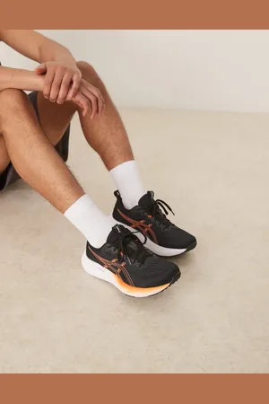 Asics – Gel-Pulse 16 – Lauf-Sneaker in und Nova Orange