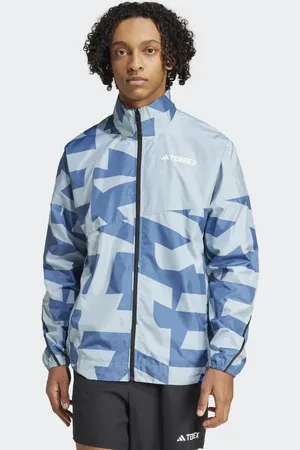 adidas Terrex Multi – Bedruckte Windjacke in Magic Grey / Wonder Steel