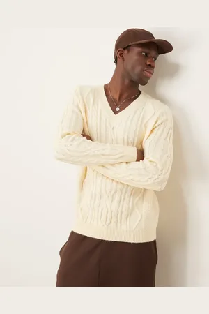 ASOS – Schwerer Strickpullover mit Zopfmuster und V-Ausschnitt in Creme
