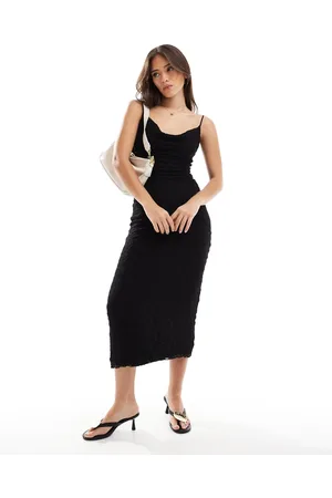 Bershka – Maxikleid in mit Wasserfallausschnitt und Spitzen-Overlay