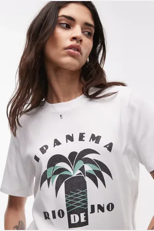 Topshop – Ipanema – T-Shirt in Wollweiß mit Print