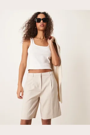 Abercrombie & Fitch – Bermudashorts in Beige mit mittelhohem Bund