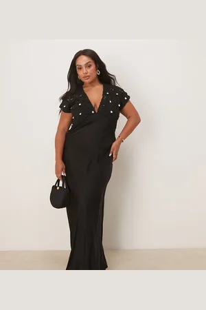 Never Fully Dressed – Gehäkeltes Maxikleid in mit Muscheldetails