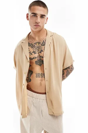 ASOS – Viskose-Hemd in Camel mit tiefem Reverskragen