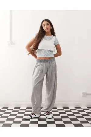 ASOS – Jogginghose in grauer Acid-Waschung mit gerafftem Detail