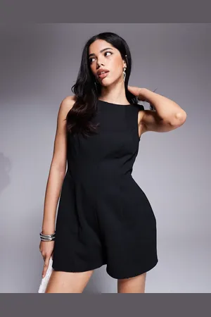 ASOS Kurzer Playsuit in mit Tulpen-Strukturmuster und U-Boot-Ausschnitt