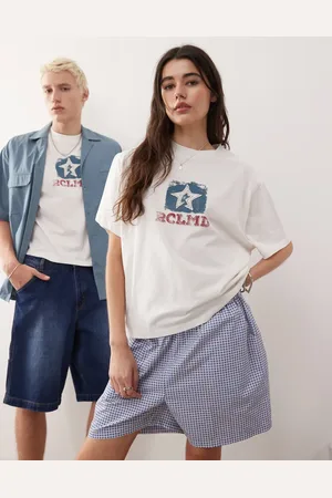Reclaimed – Kastiges Unisex-T-Shirt in Creme mit appliziertem Stern-Grafikprint