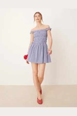 Glamorous – Gesmoktes, schulterfreies Minikleid mit blauem Vichy-Karo