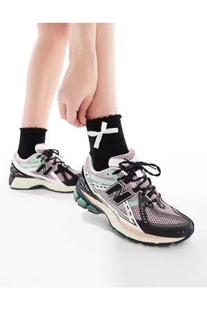 New Balance – 1906w – Sneaker in dunklen Pastelltönen